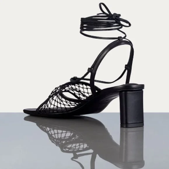 NWT - Le Adelaide Crochet Lace Up Heel in Noir